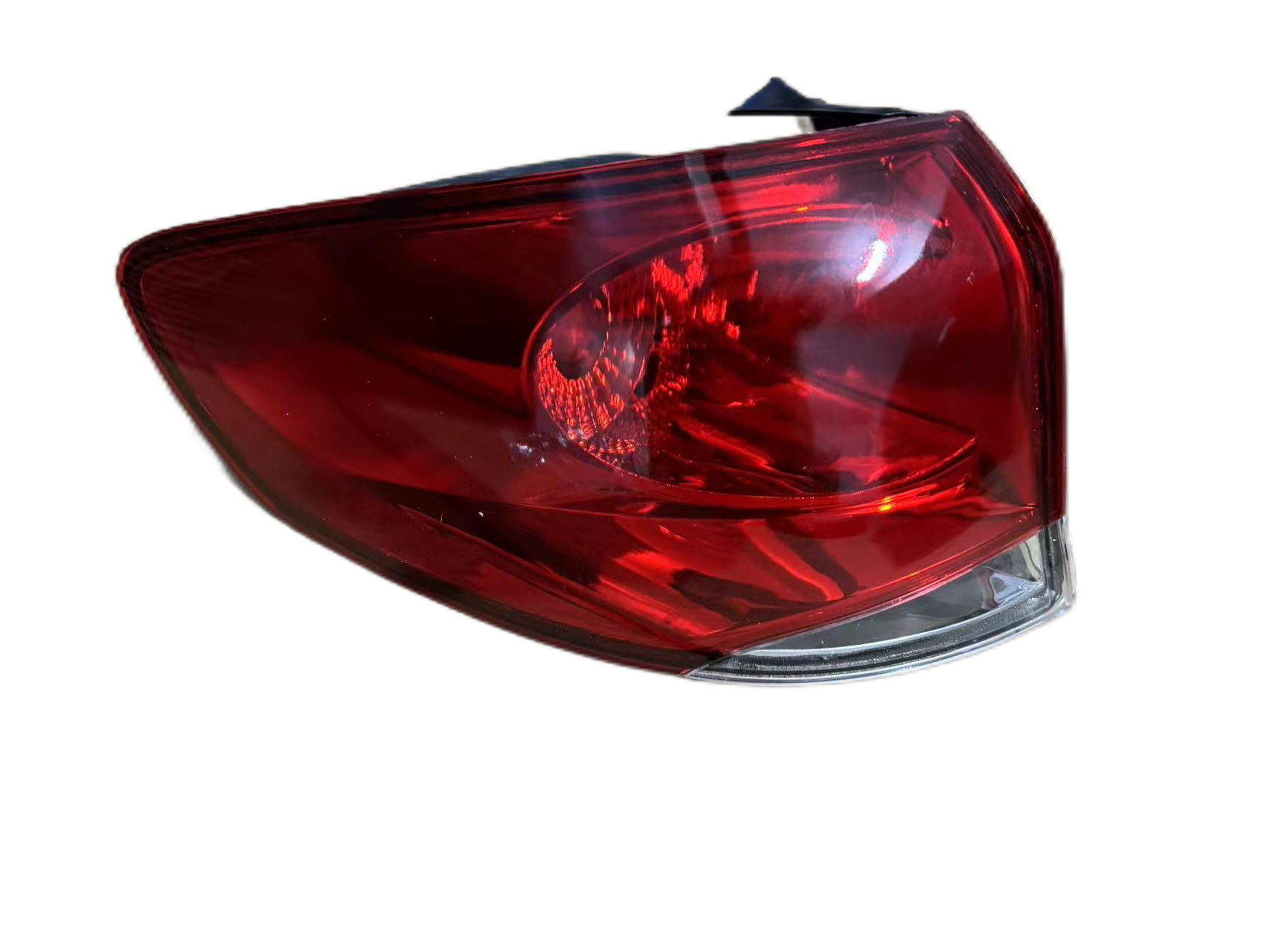 MG-01-517 WEEKEND 2009 TAIL LAMP