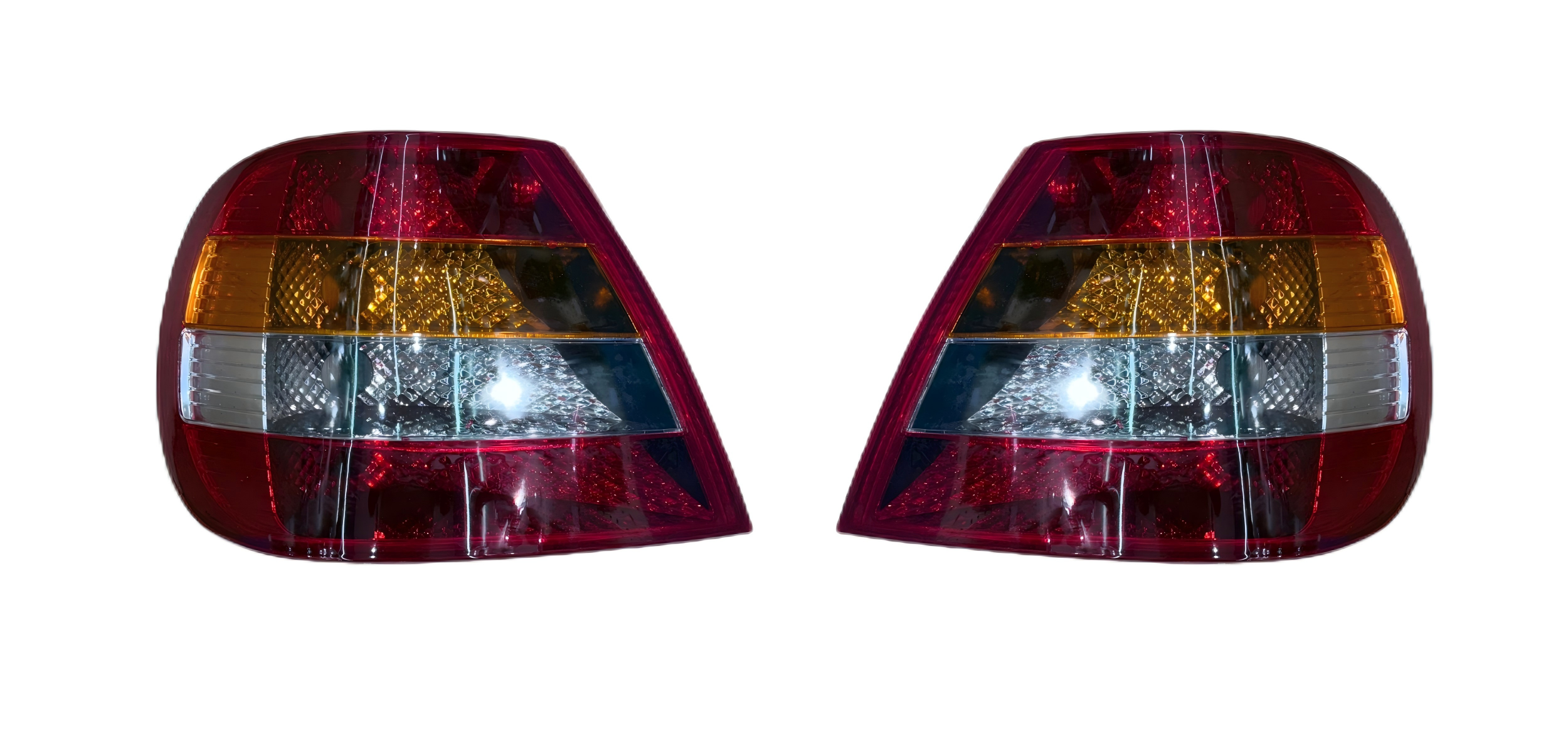 MG-01-519 SIENA 01-05 TAIL LAMP