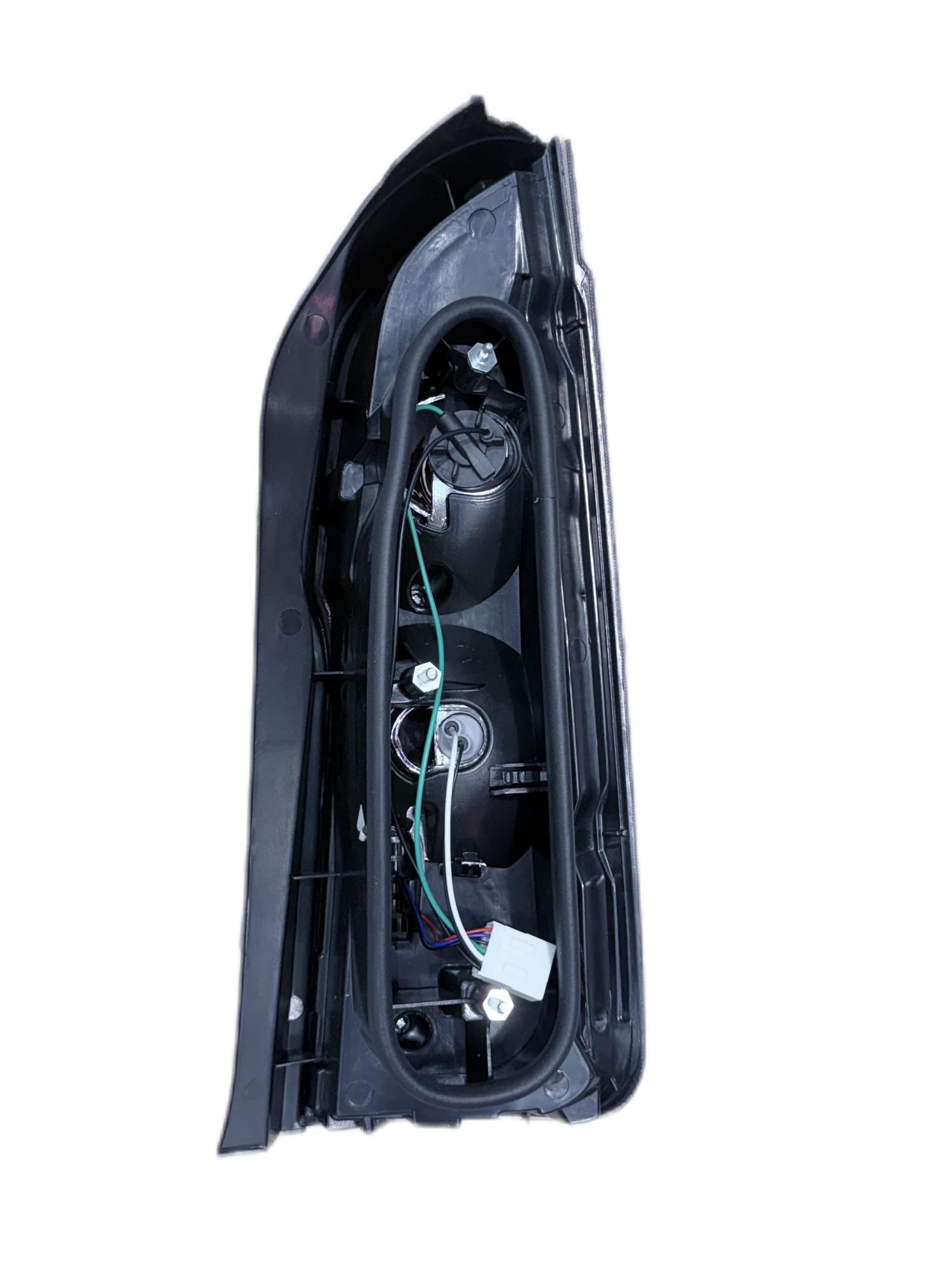 MG-01-537 IDEA 2010 TAIL LAMP LED RED