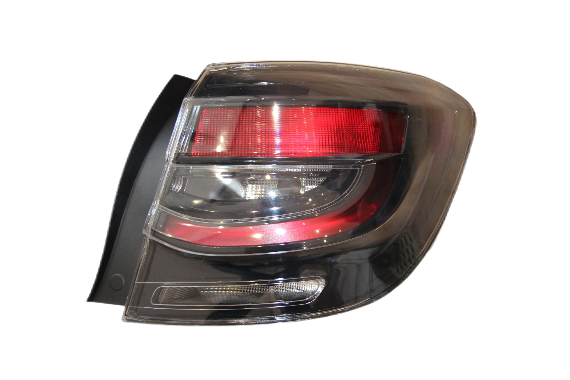 MG-09-226 HB-20 2023 HATCH TAIL LAMP OUTER LED