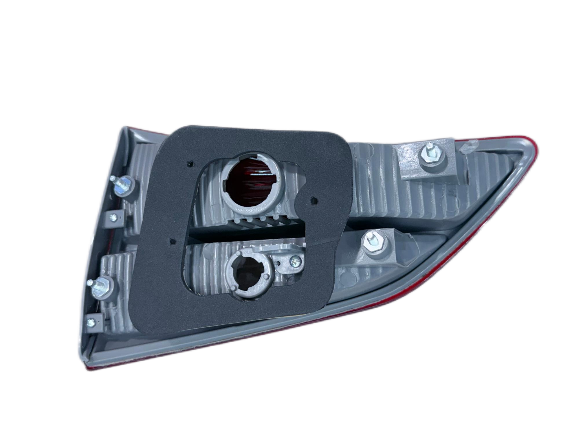 MG-10-041 ECOSPORT 05-07 HEAD LAMP AMBER