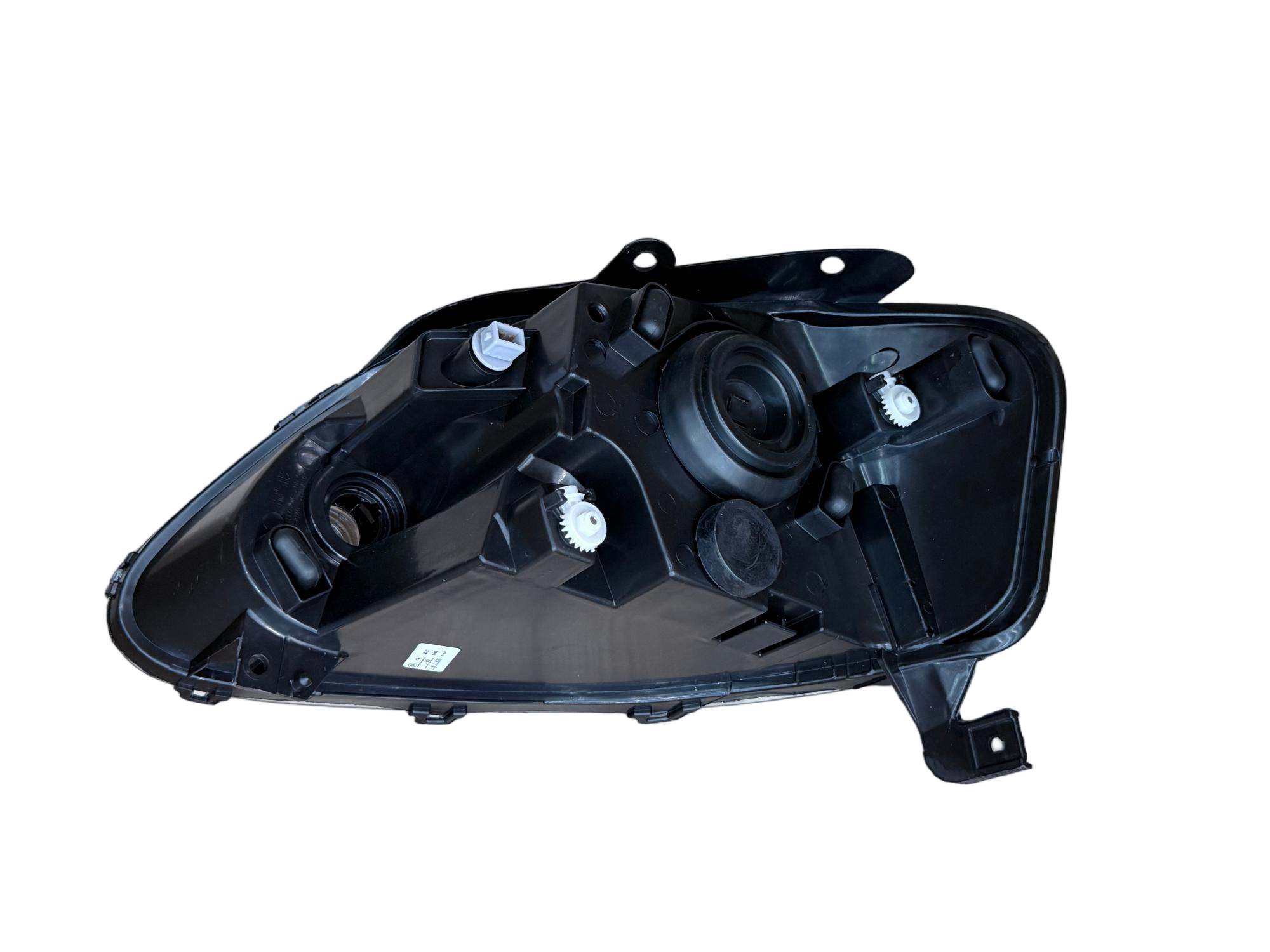 MG FOX 2004 HEAD LAMP