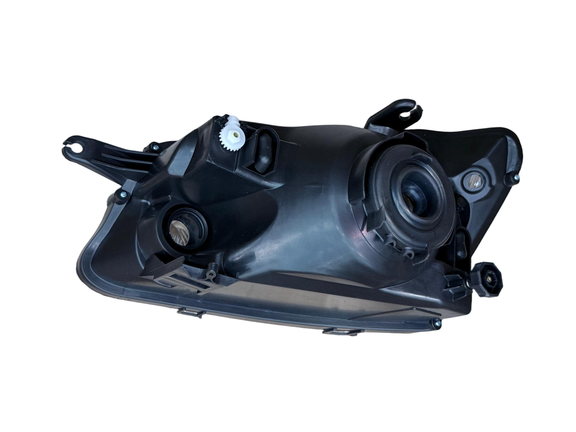 MG-30-009 CORSA CLASSIC 2011 HEAD LAMP CHROMED